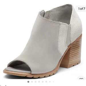 Sorel Nadia Open Toe Heeled Ankle Booties Gray size 7